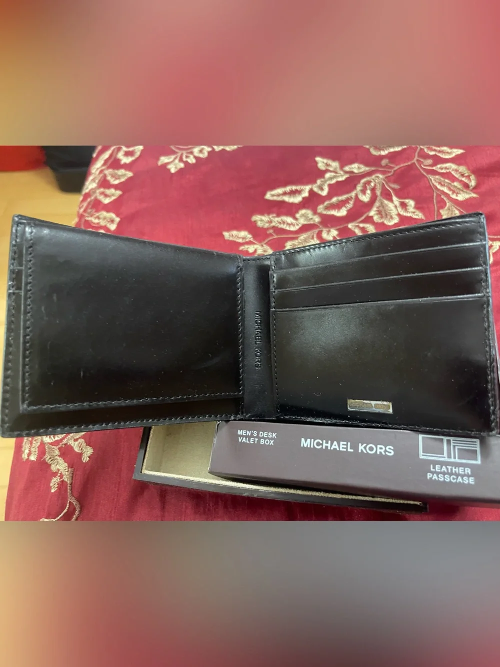 Michael Kors Black Leather Passcase Card Holder Wallet- with valet box.